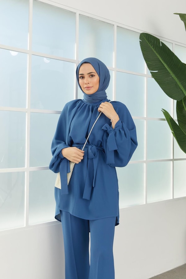 Kolları Kuşaklı Krep Takım - Mavi