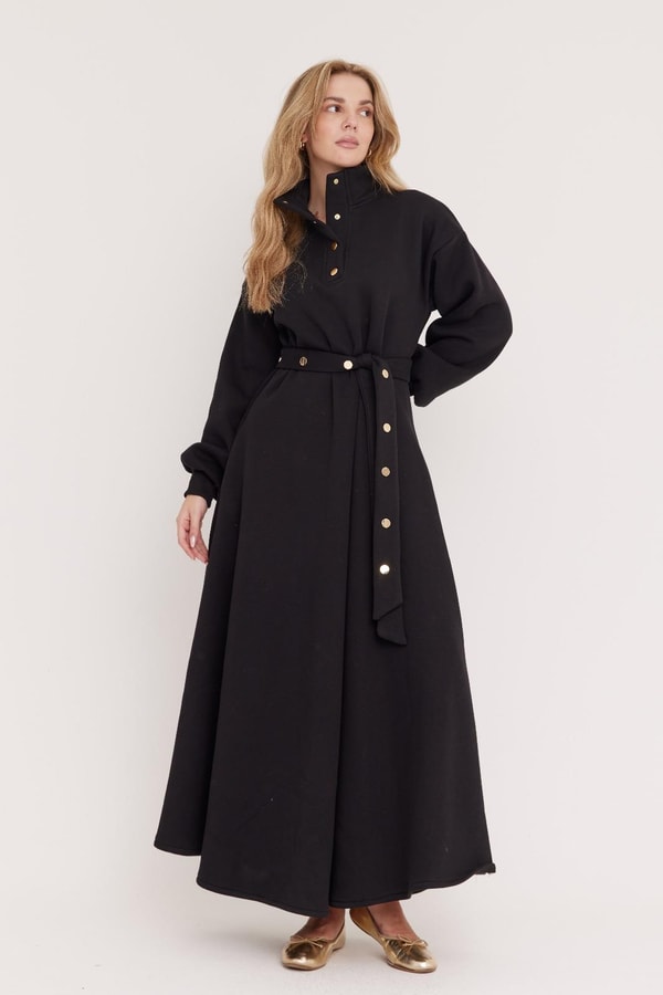 Kuşaklı Çıtçıtlı Şardonlu Elbise - Siyah