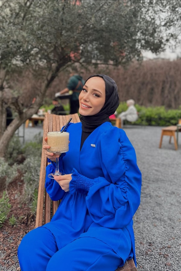 Maysa Kolu Büzgü Detaylı Takım - saks mavisi