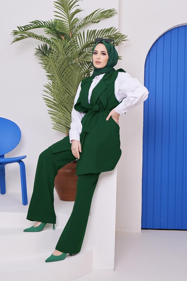 Olivia Fırfırlı Krep Yelek Takım - Zümrüt