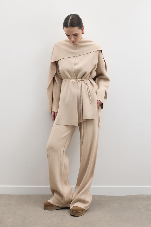 Omuzdan Şallı Triko Pantolon Takım - Camel