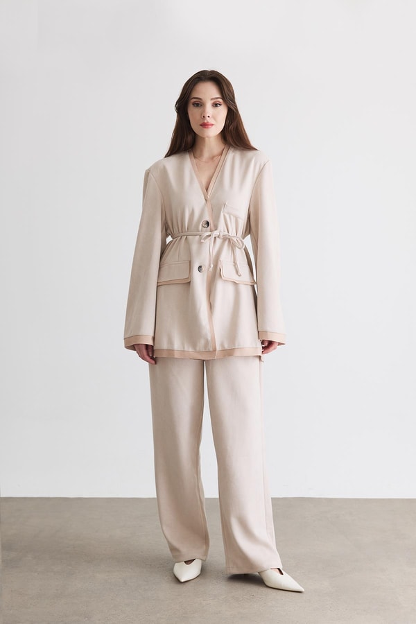 Şerit Detaylı Blazer Ceket Takım - Pudra