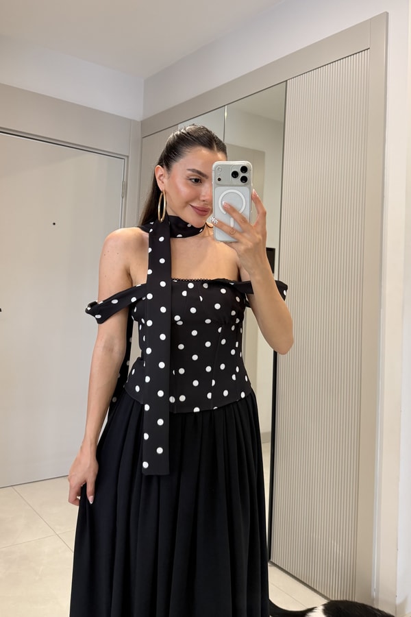 Adrea Siyah Puantiyeli Şallı Büstiyer