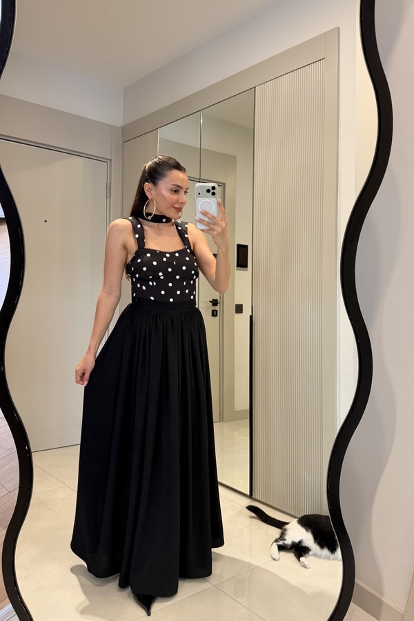 Adrea Siyah Puantiyeli Şallı Büstiyer