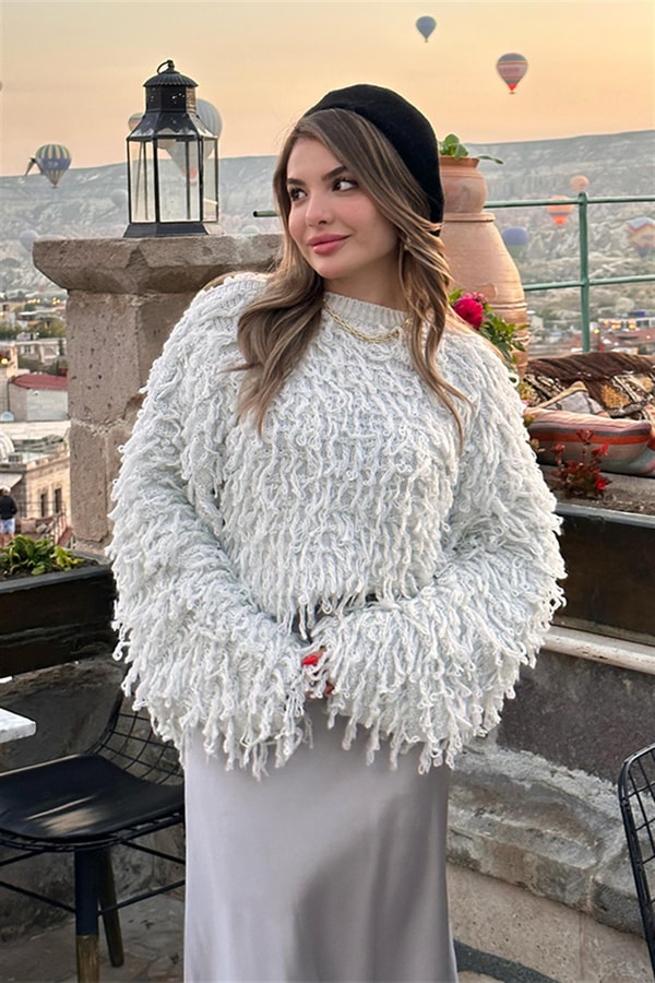 Alicia Püsküllü Gri Kazak