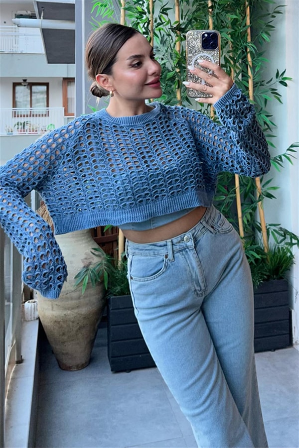 Anabelle delikli indigo triko