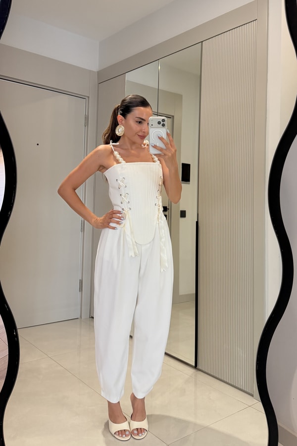 Angelina Beyaz İnci Detaylı Tasarım Korse
