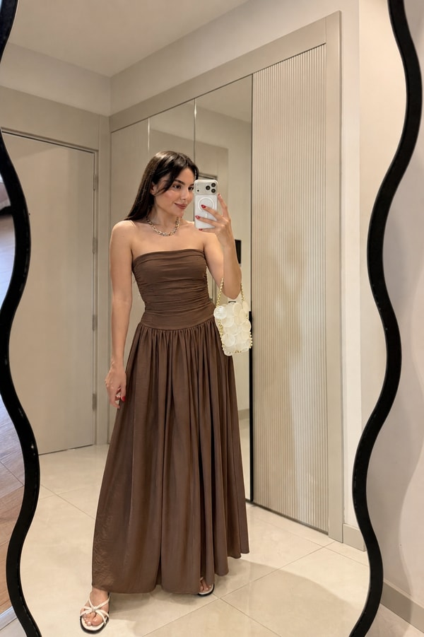 Aspera Kahve Straplez Drape Detaylı Elbise
