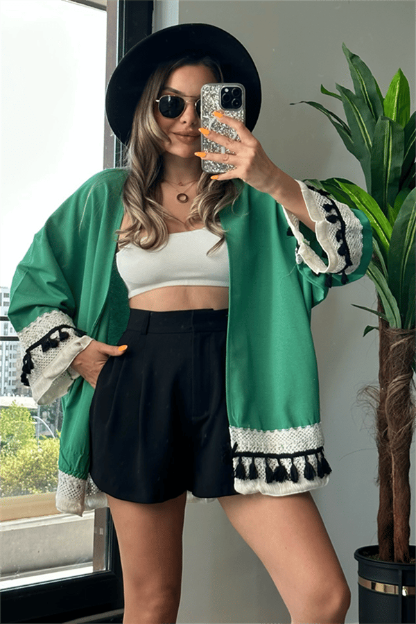 Bella yeşil püsküllü kimono