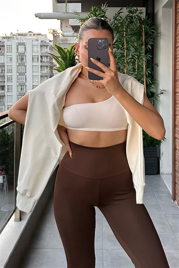 Berenica Beyaz Basic Sweatshirt