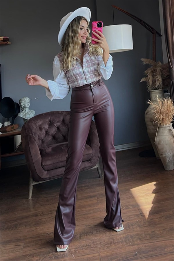 Bordo yırtmaçlı deri pantolon