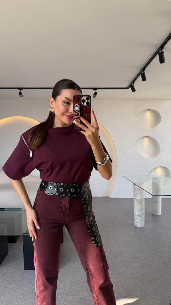 Brest Bordo Altı Kesik Jean 