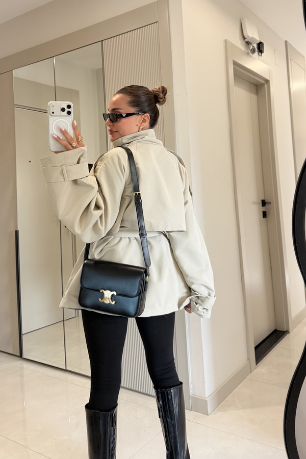 Calina Bej Dik Yaka Kemerli Düğme Detay Trençkot