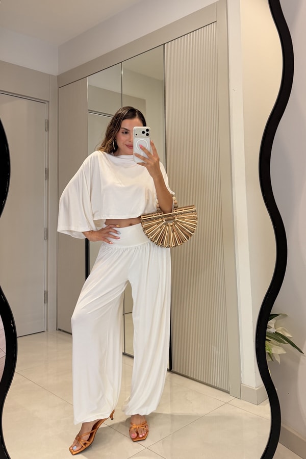 Cassidy Beyaz Şalvar Yarasa Kol Crop Takım