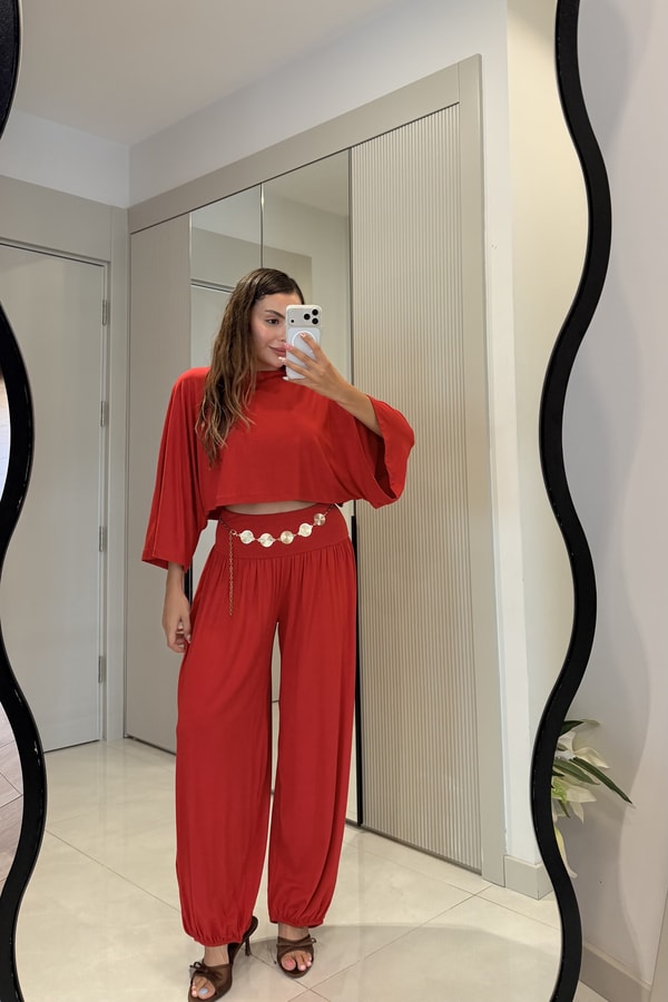 Cassidy Kırmızı Şalvar Yarasa Kol Crop Takım