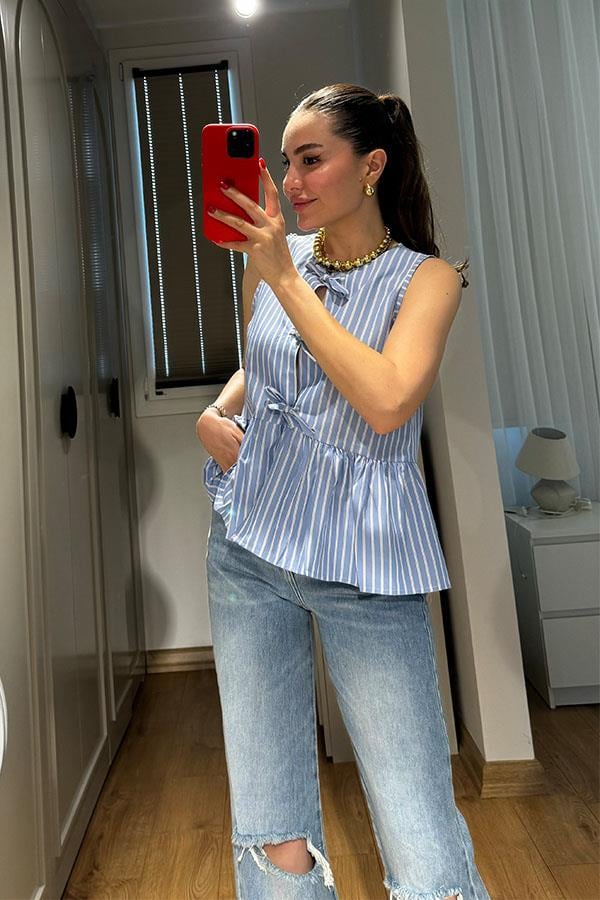 Cecilia Pinterest  Sıfır Kol Mavi Gömlek