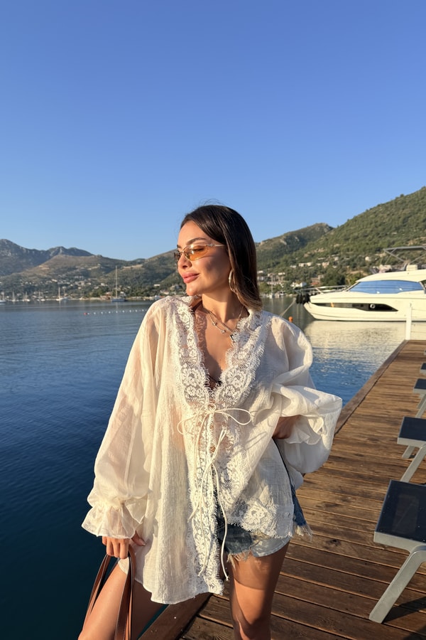 Chance Beyaz Dantel Detaylı Tensel Kimono Gömlek