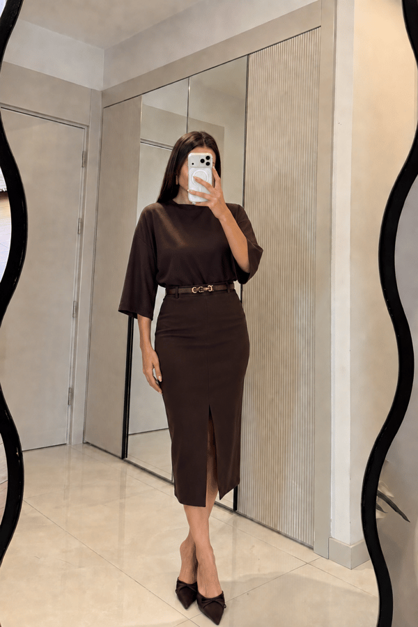 Charlize Kahve Önden Yırtmaçlı Kalem Etek