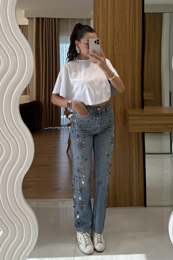 Chella Taş İşlemeli Tasarım Jean