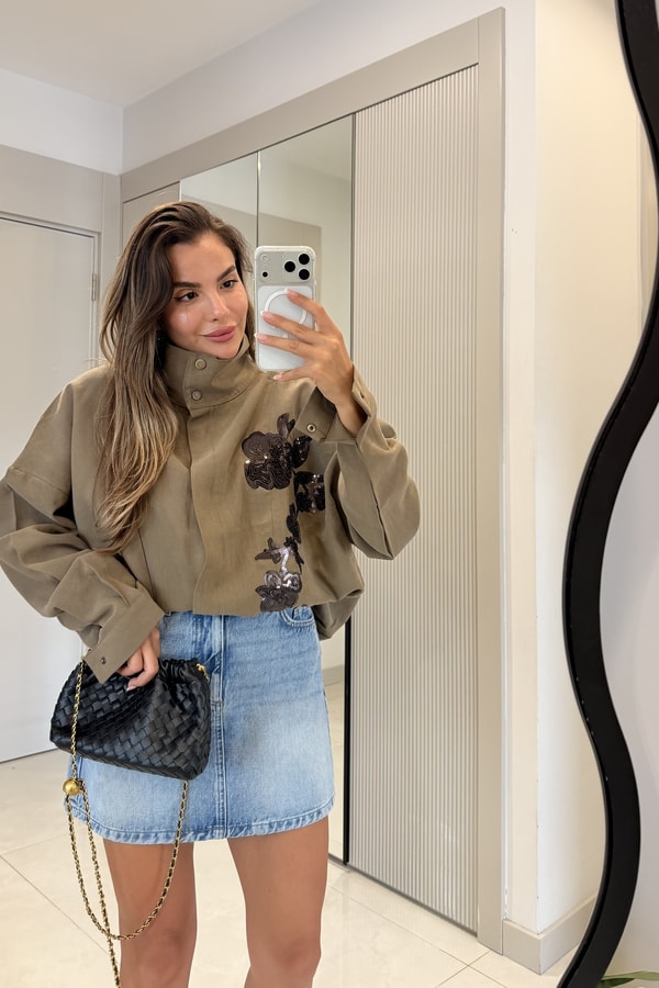 Clarisse Haki Payet Çiçek Detaylı Oversize Ceket
