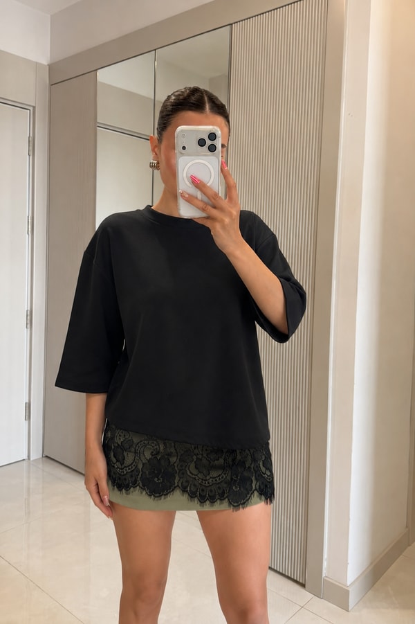 Clean Siyah Dantel Detaylı Modal Tshirt