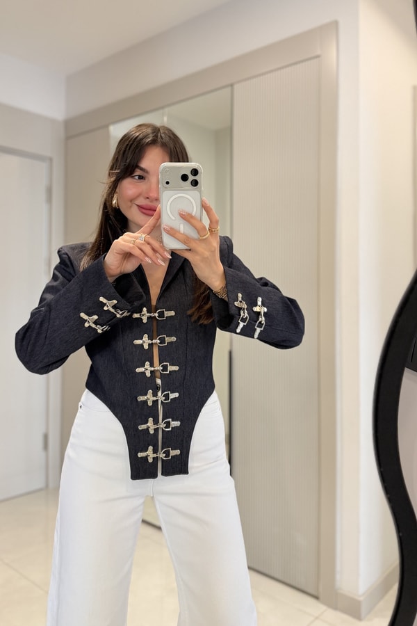Cornie Denim Gümüş Aksesuarlı Ceket