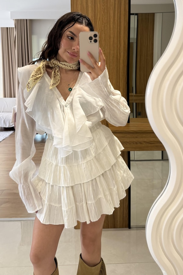 Dealer Beyaz Fırfırlı Transparan Gömlek