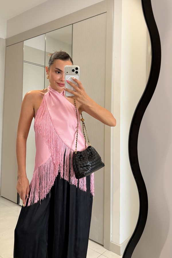 Elowen Pembe Saten Püsküllü Bluz 