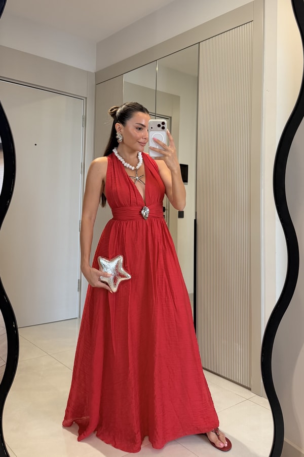 Emily Kırmızı Astarlı Aksesuarlı Elbise