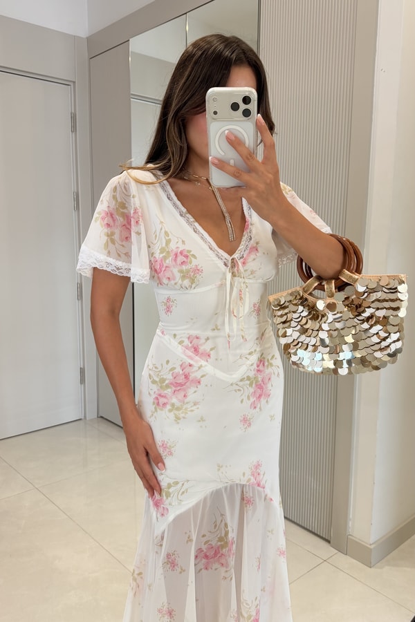 Fiorella Çiçek Desenli Asimetrik Şifon Elbise
