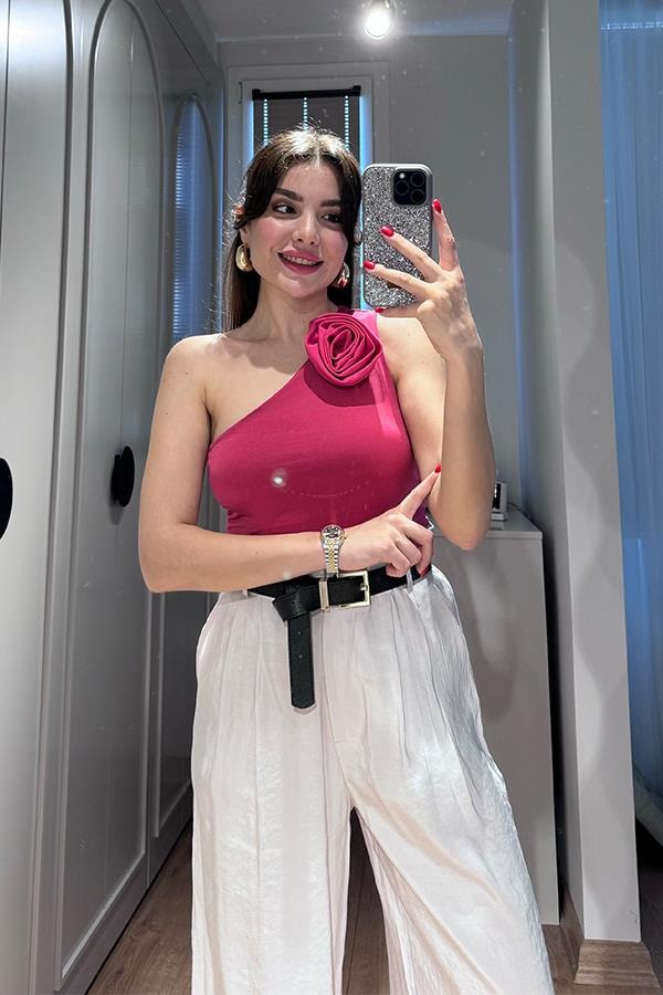 Funs Tek Kol Gül Broş Detaylı Crop - Pembe