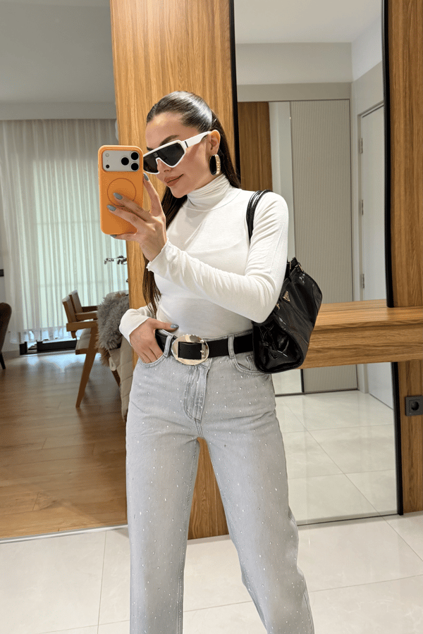 Geisa Beyaz Balıkçı Yaka Body 