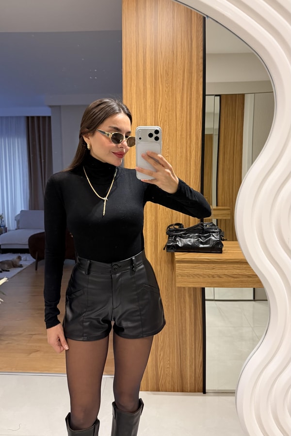 Geisa Siyah Balıkçı Yaka Body 