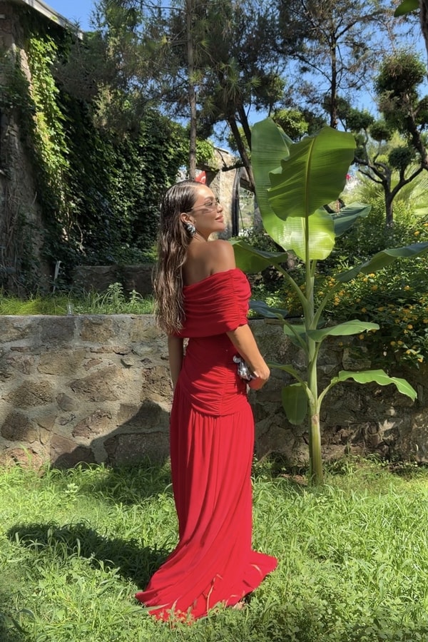 Glorinda Kırmızı Drapeli Tek Omuz Elbise