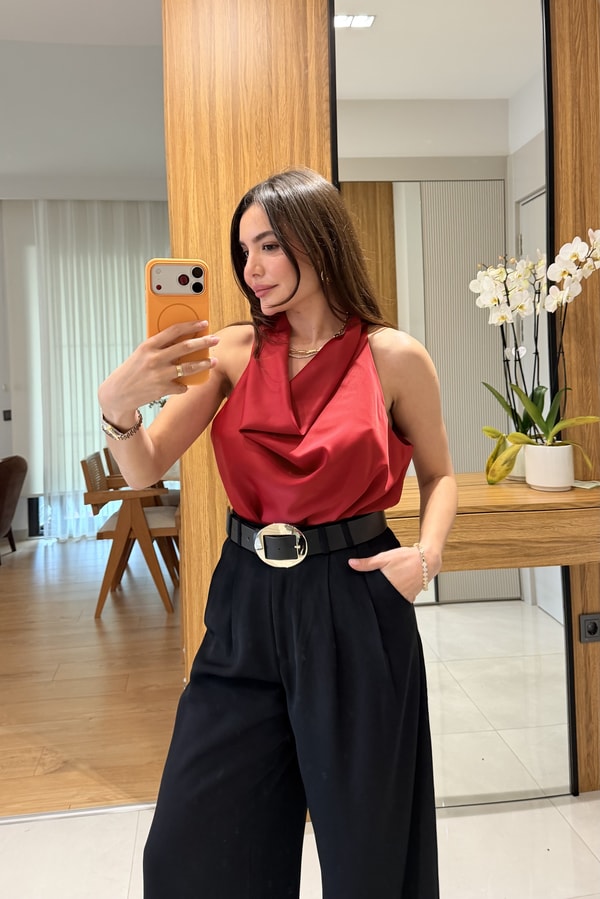Helina Kırmızı Degaje Saten Bluz