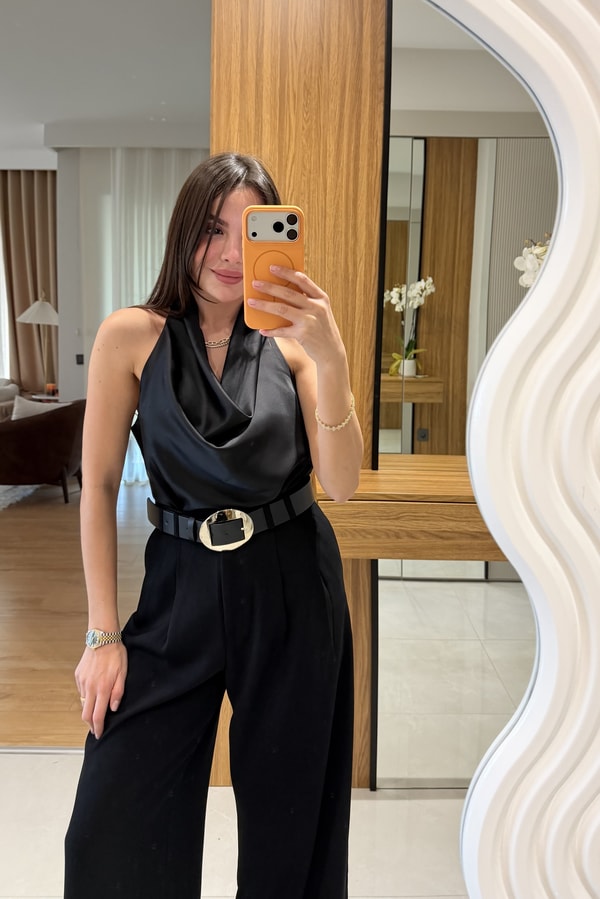 Helina Siyah  Degaje Saten Bluz