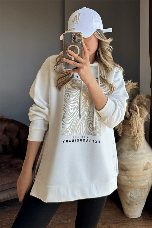 Hologramlı beyaz sweat