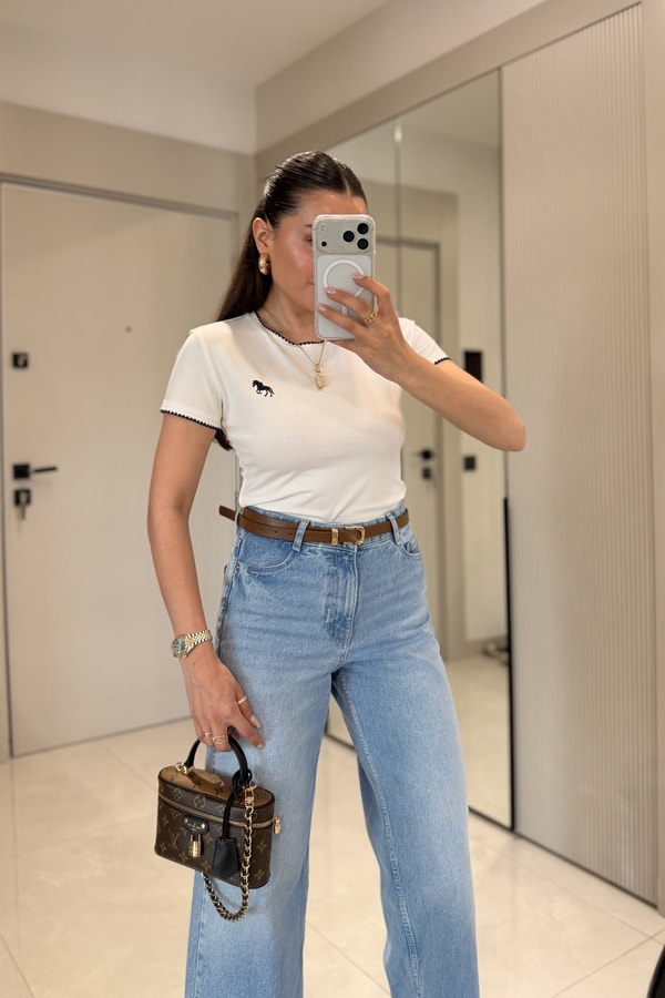 Horse Beyaz Nakış Detaylı Tshirt 