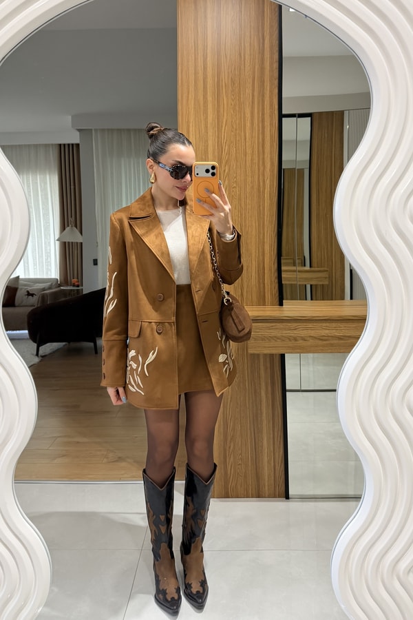 İvana Taba Nakış Süet Tasarım Takım