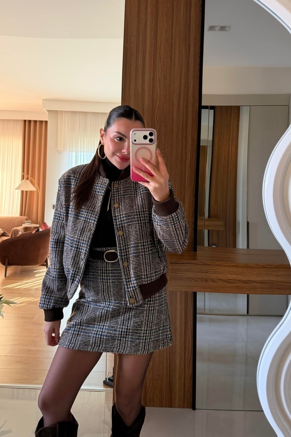 Janis Ekose Kemerli Etek Ceket Takım