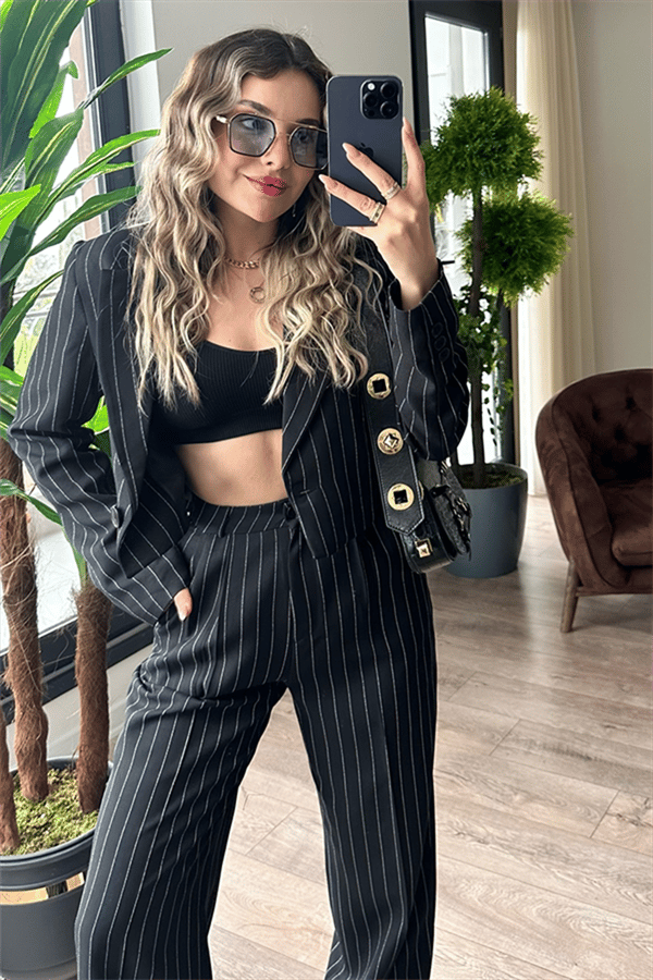 Jessie çizgili mini blazer ceketli takım - Siyah