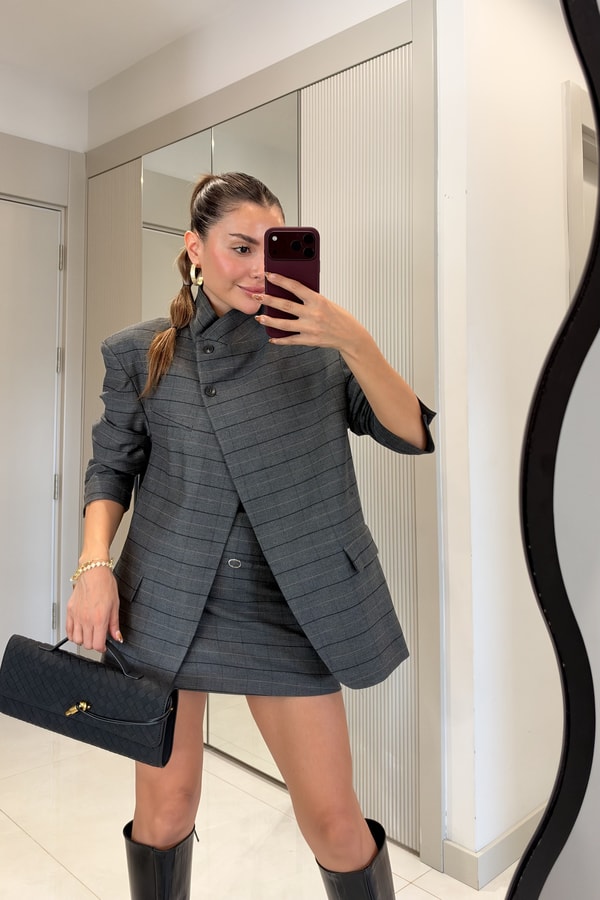Joelle Antrasit Çizgili Dik Yaka Düğmeli Ceket