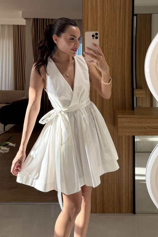 Joi Beyaz Kuşaklı Poplin Elbise