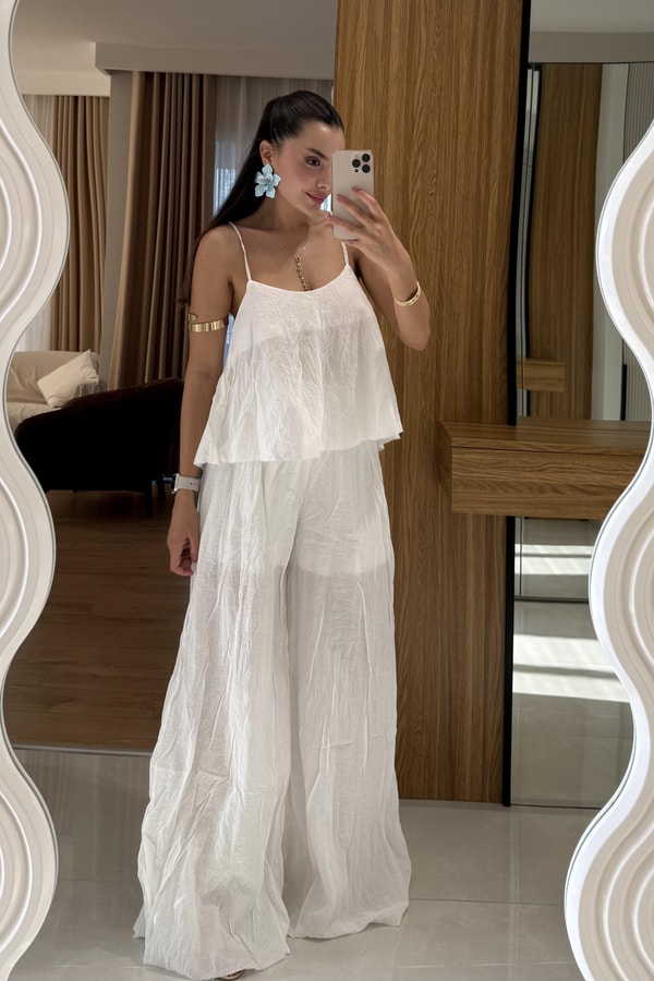 Jolanka Beyaz Kırışık Model Askılı Takım