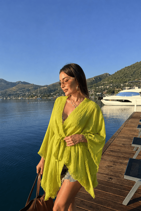Kalie Yağ Yeşili  Kuşaklı Püsküllü Kimono Gömlek