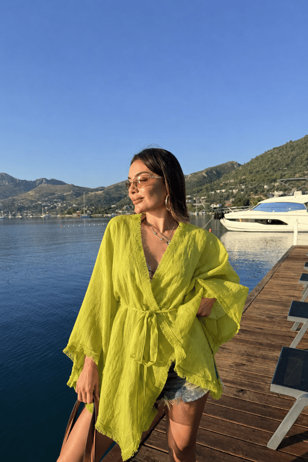 Kalie Yağ Yeşili  Kuşaklı Püsküllü Kimono Gömlek