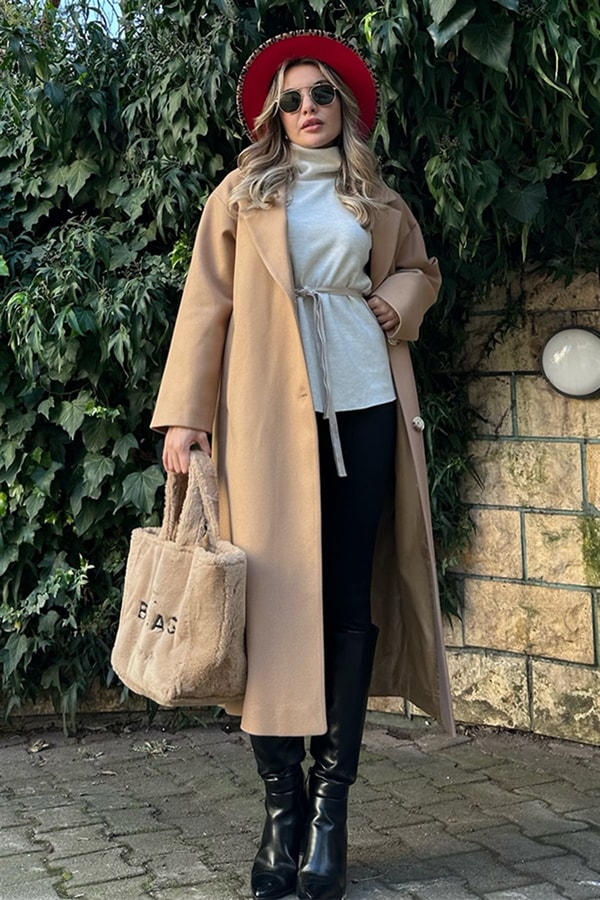 Karamel kaşe kaban