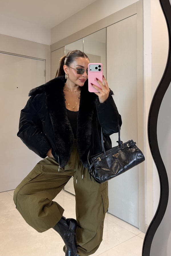 Katherine Siyah İçi Kürklü Şişme Mont
