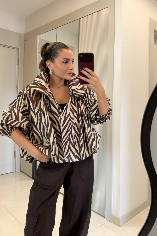 Laina Zebra Desenli Dik Yaka Fermuarlı Ceket