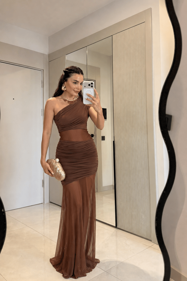 Laretta Kahve Drapeli Tül Şık Elbise